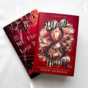 Fantasy and Fiction Hard Cover Book Bundle 🩸